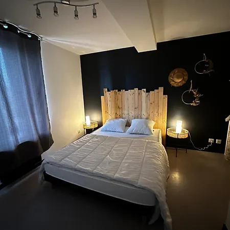 Chez Anna Apartment *